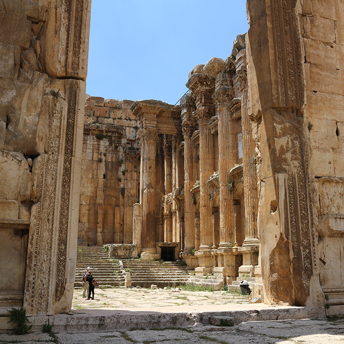 Ливан c Феклой Толстой: античные руины и современная эклектика 2023