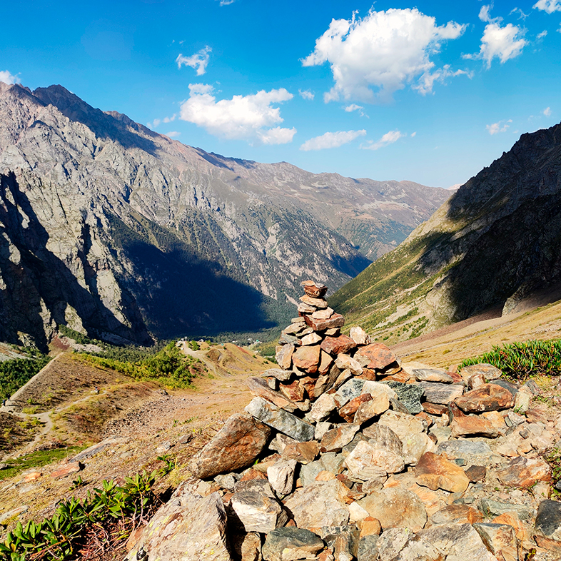 Северная Осетия-Алания: горы, водопады и национальные традиции (ред)